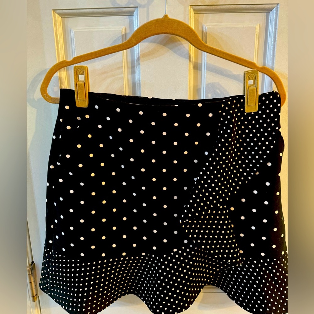 Ralph Lauren Polo Polka Dot Ruffle Skort, Size M